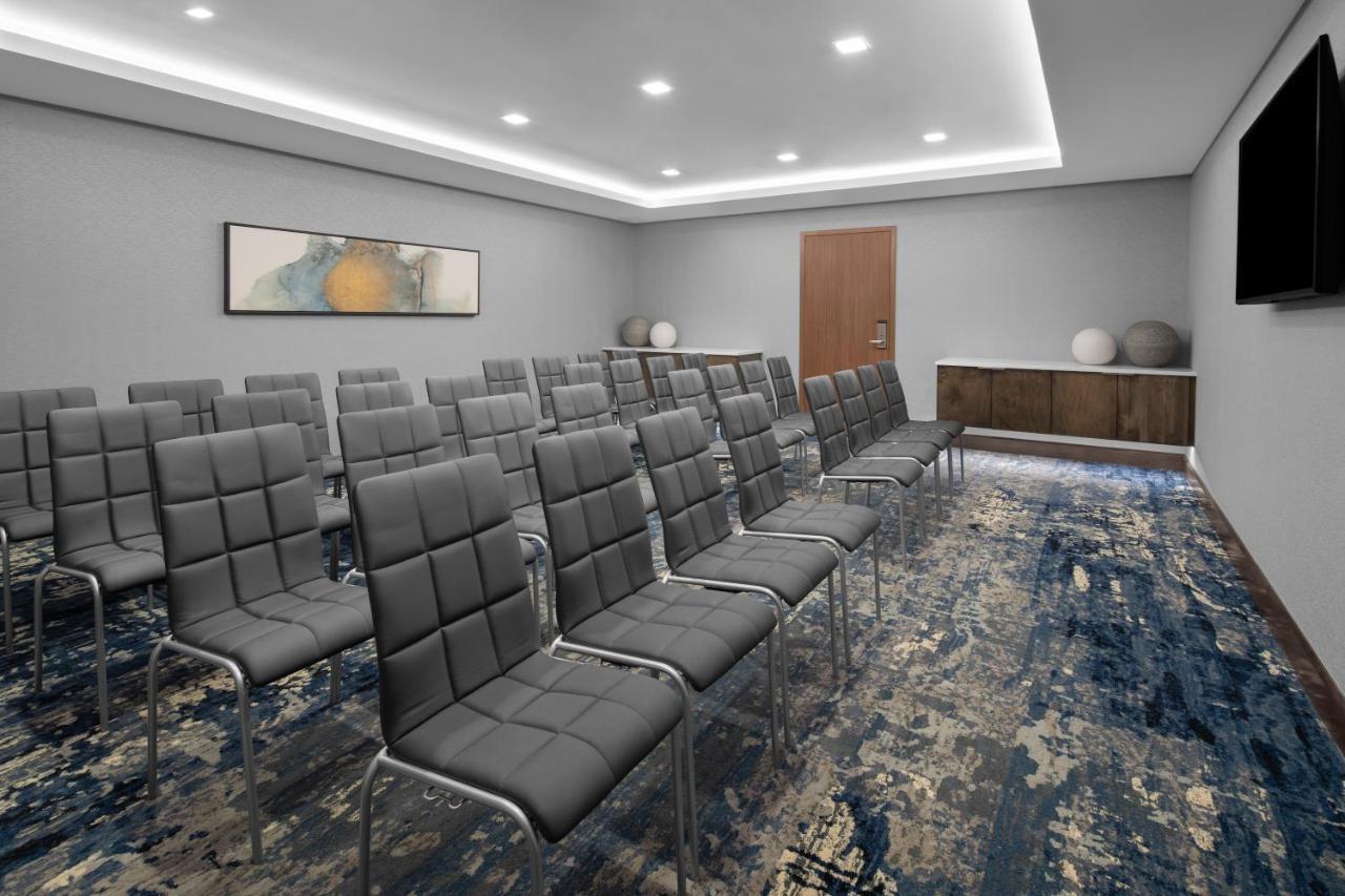 Ac Hotel By Marriott Charlotte Ballantyne المظهر الخارجي الصورة